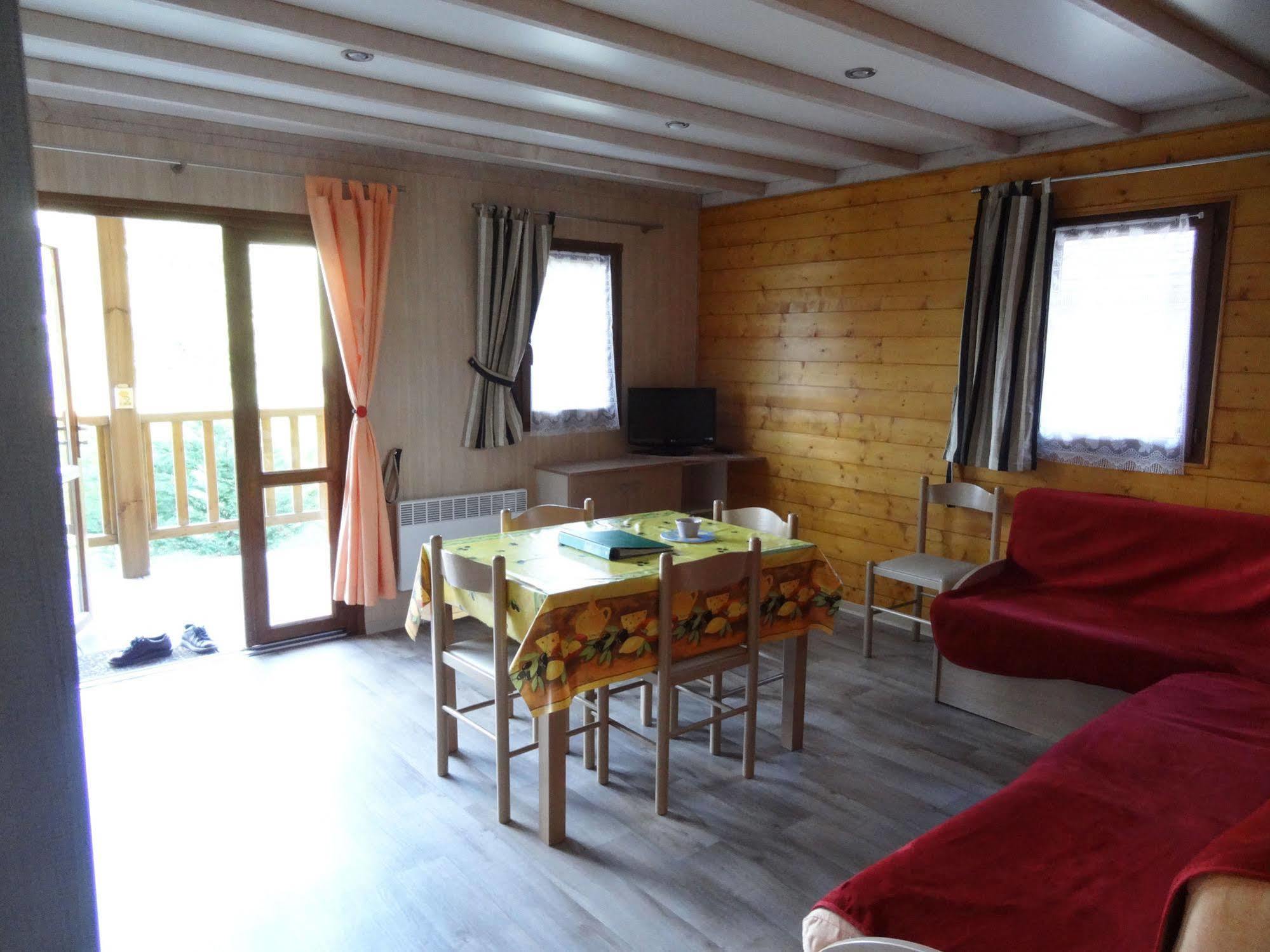Chalets Du Lac Arcizans-Avant Экстерьер фото